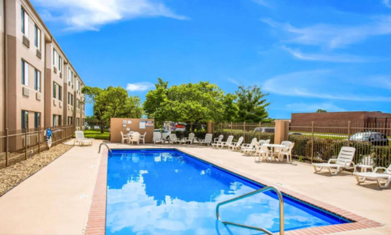 Sleep Inn Kansas City International Airport Экстерьер фото